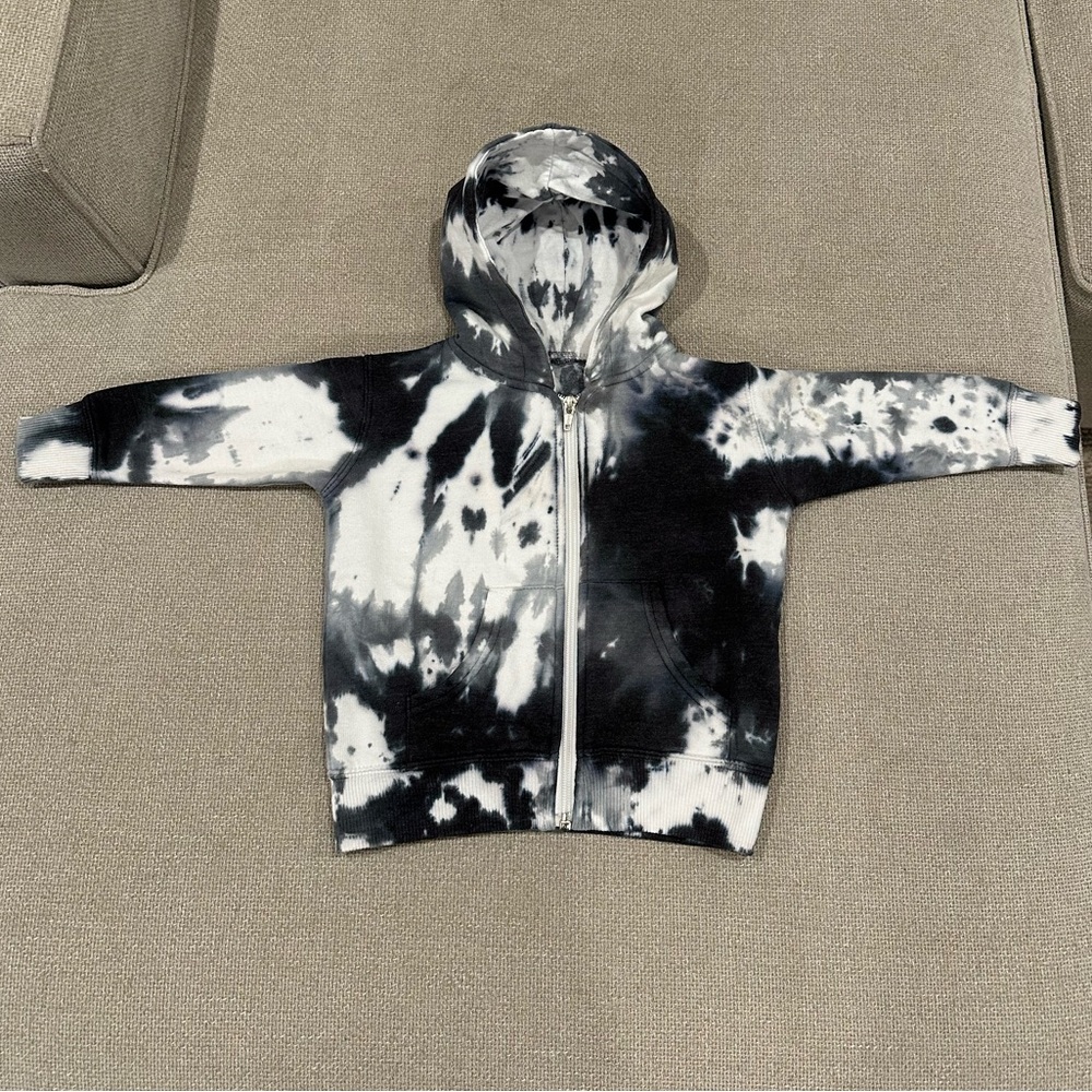Toddler tie dye hooded sweatshirt gender neutral size 18 months